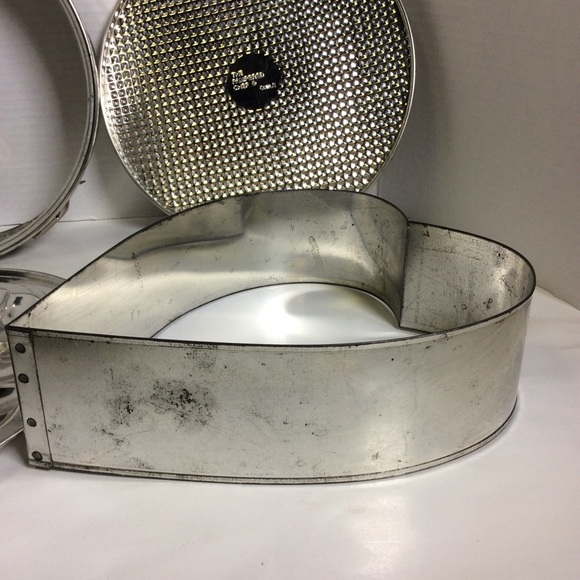 The Pampered Chef Springform Pan Set. - Picture 8 of 15